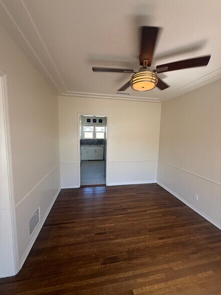 Dining Room - 1332 S Cloverdale Ave