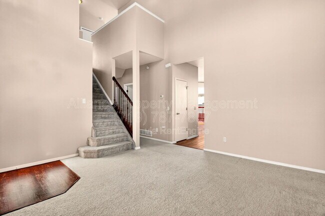 Building Photo - 8131 Oliver Rd