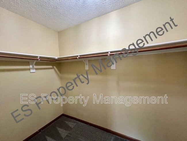 Building Photo - 11616 Rothe Way