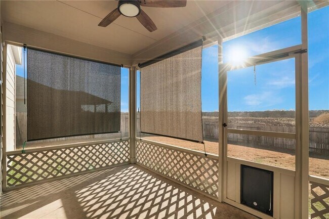 Building Photo - 19004 Elk Horn Dr