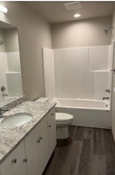 Building Photo - 1688 River Walk Ln