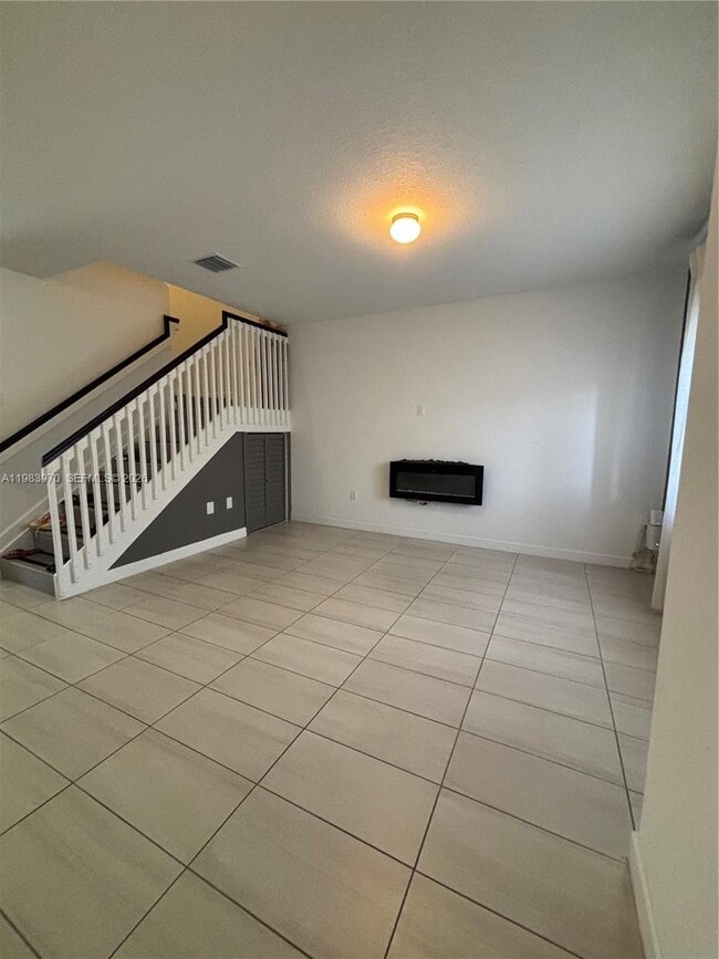 Building Photo - 355 NW 12th Ave