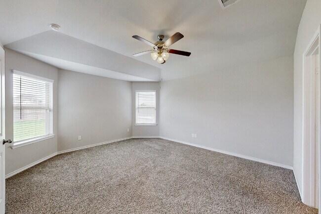Building Photo - "Charming 3-Bed, 2-Bath Home in Bryan, TX!"