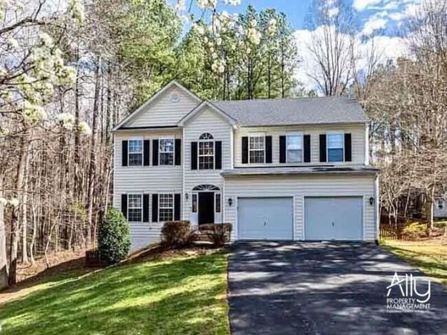 Building Photo - 170 W Rosewood Dr