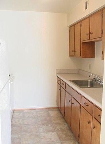 Building Photo - 1 Carmella Cir