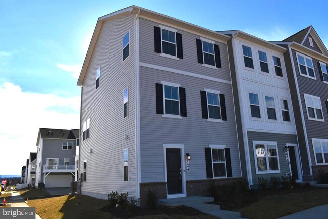 Building Photo - 224 Swan Fld Ave