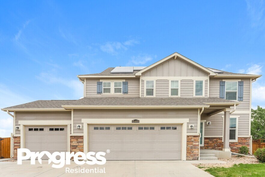 Primary Photo - 15489 Coopers Hawk Way