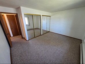 Building Photo - W151S6979 Cornell Cir