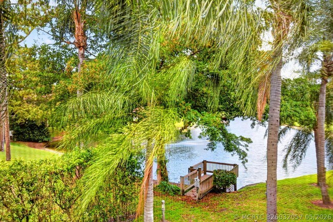 Building Photo - 5801 Coach House Cir