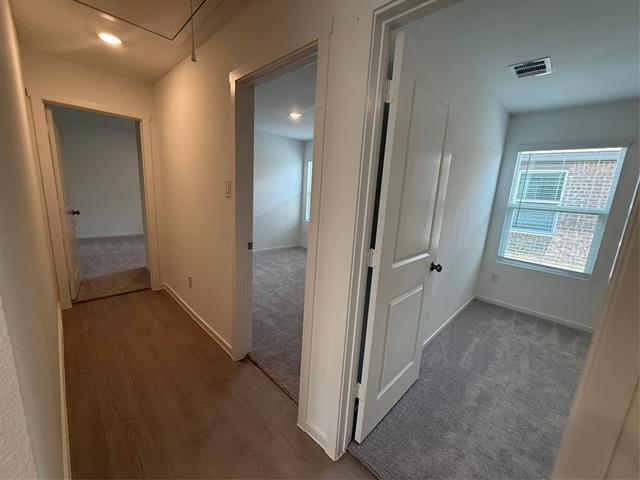Building Photo - 2524 Guineas Ln