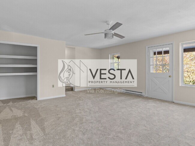 Building Photo - 78 Old Oak Hill Rd