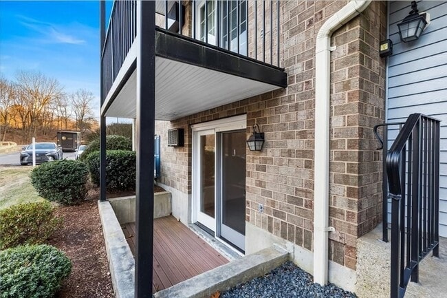 Building Photo - 610 S Franklin St