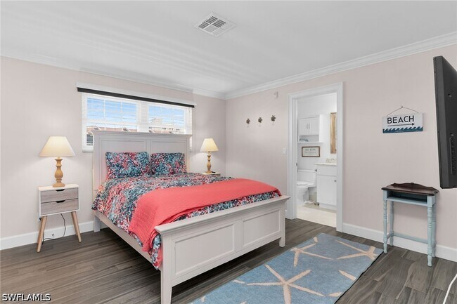 Building Photo - 1020 Swallow Ave