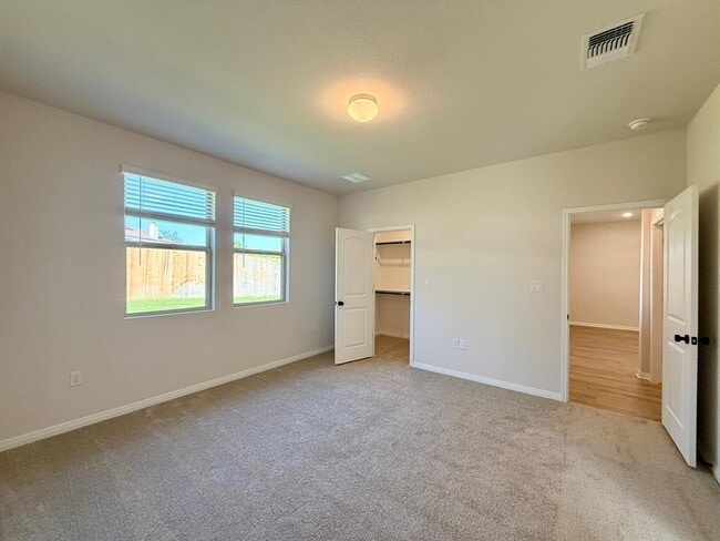 Building Photo - 617 Palo Brea Lp