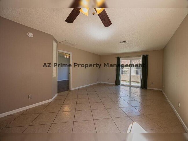 Building Photo - 7040 W Olive Ave