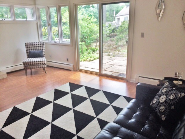 Building Photo - 5 Talcott Ridge Rd