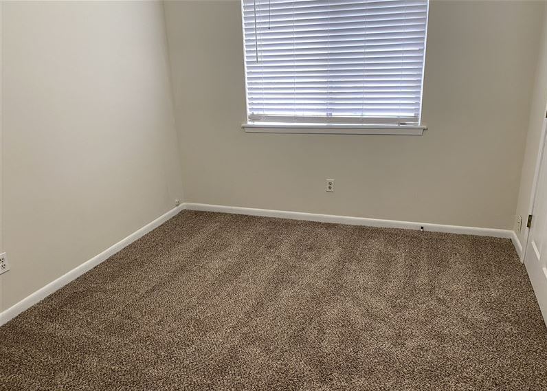Building Photo - 2411 Pedernales Dr