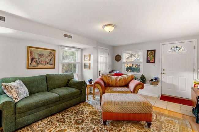 Building Photo - 22-24 Autran Ave North Andover