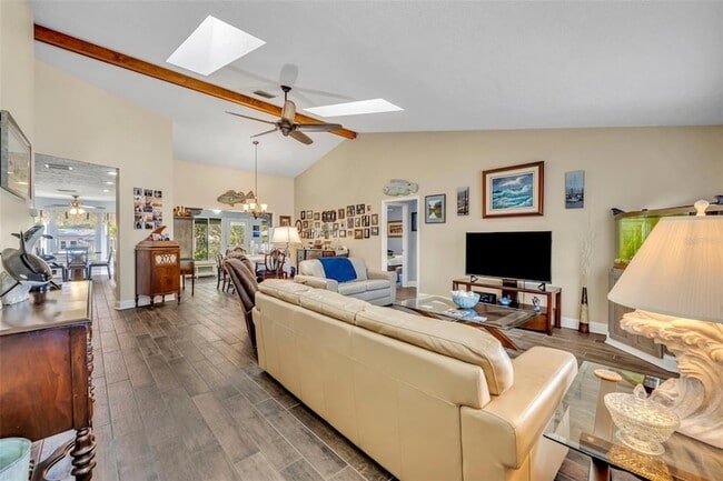 Building Photo - 11768 W Riverhaven Dr