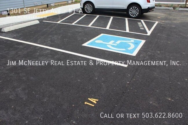 Building Photo - 1301 SE Jetty Ave