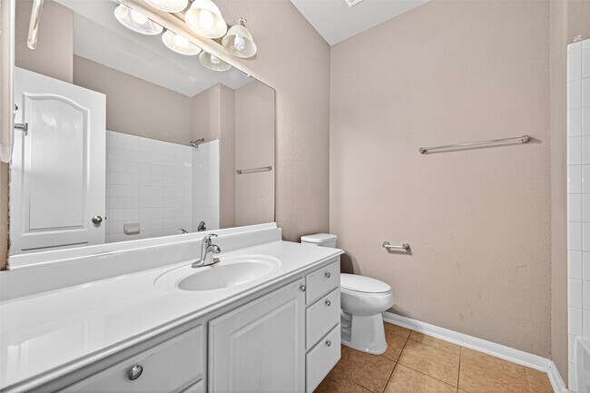 Building Photo - 4315 Wellington Grove Ln