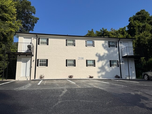 Building Photo - 2138 S Roxboro St