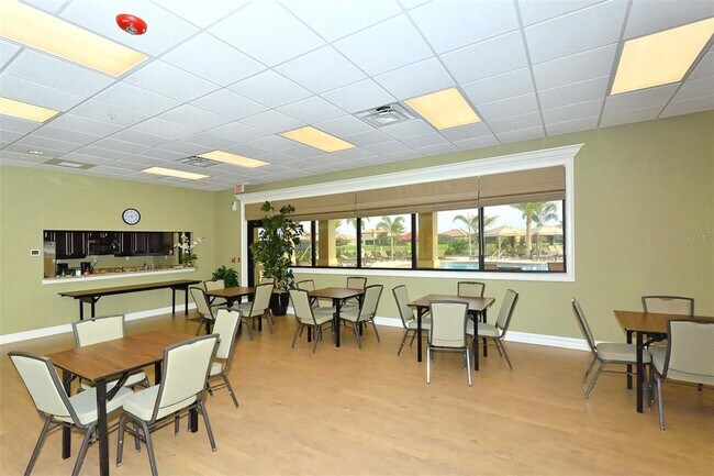 Building Photo - 7121 River Hammock Dr