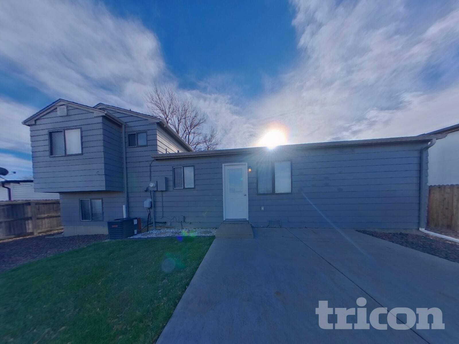 Building Photo - 10435 W 107th Pl