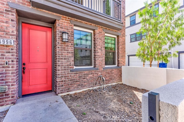 Building Photo - 6996 Cottonwood Ln