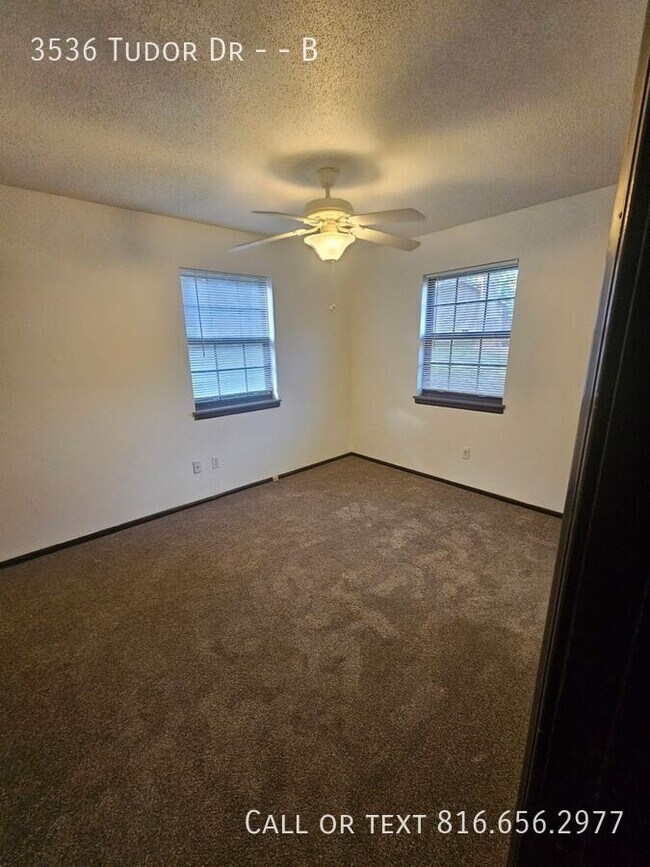 Building Photo - 3536 Tudor Dr