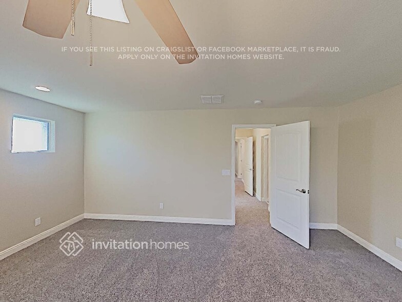 Building Photo - 3293 E Sheffield Rd