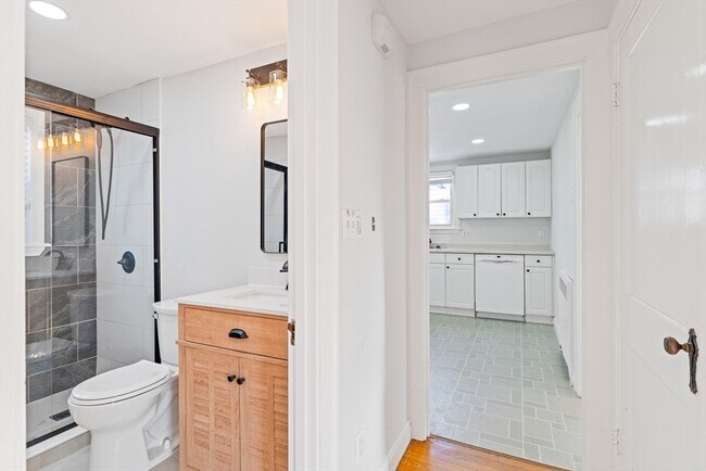 Building Photo - 126 Washington Ave