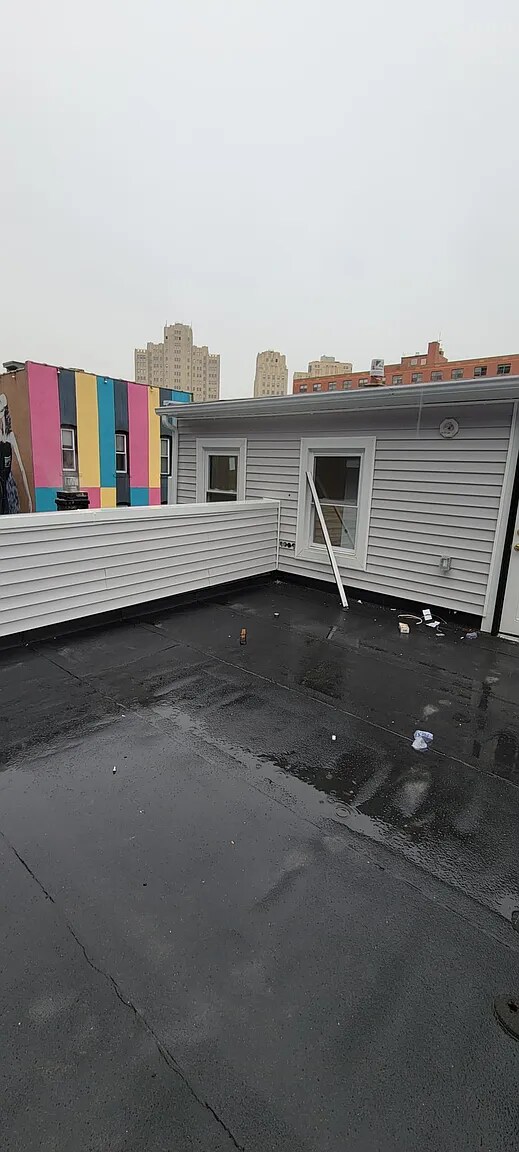 Building Photo - 285 Monticello Ave