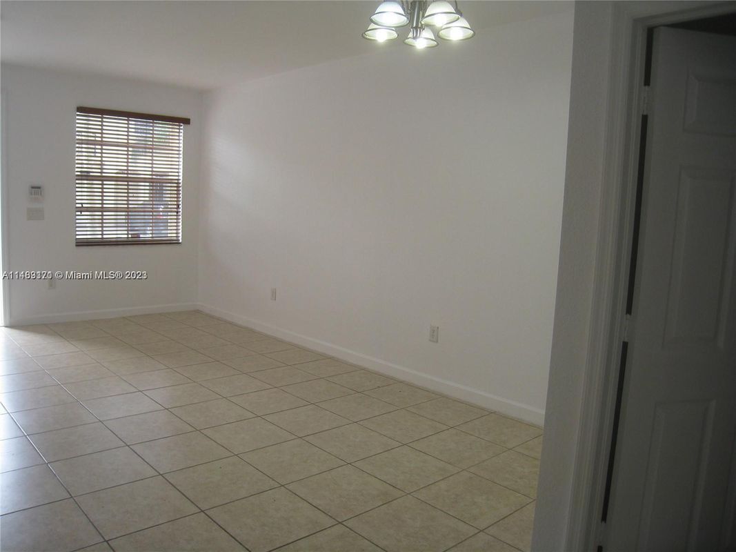 Building Photo - 12991 SW 132nd Terrace