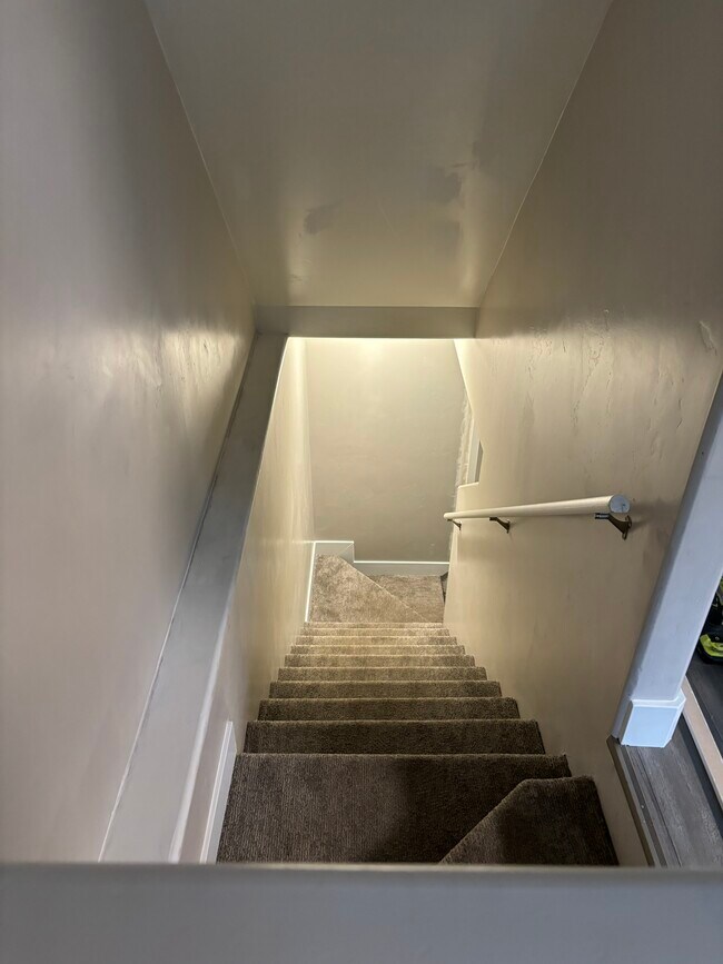 Building Photo - 363 Royal Troon Dr
