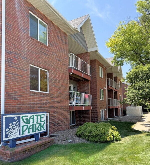 Building Photo - Gate Park Apartments