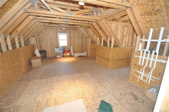Building Photo - 1019 Chesterfield Ave