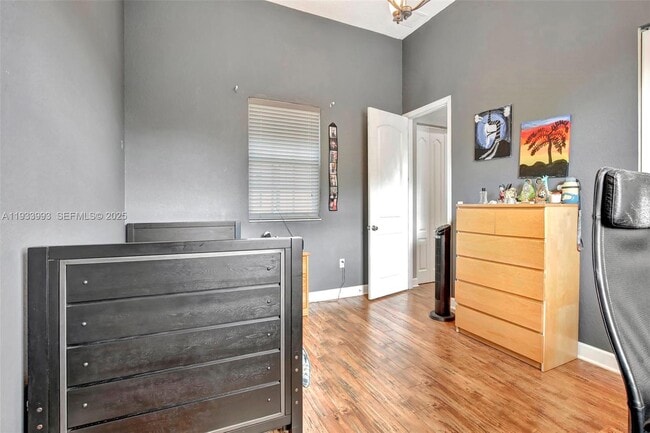 Building Photo - 501 SW 146th Terrace