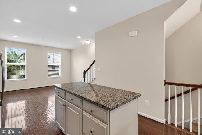 Building Photo - 22356 Philanthropic Dr