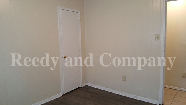 Building Photo - 3790 Jasmine Dr