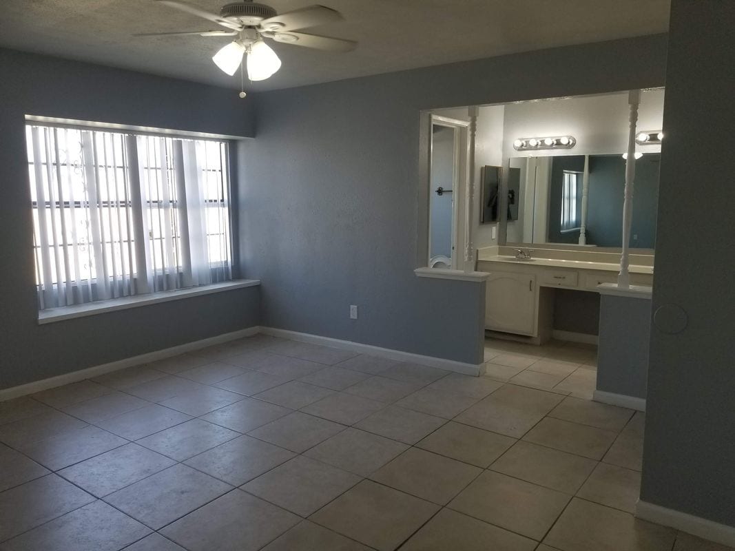 Building Photo - 8806 Trailridge Forest Dr
