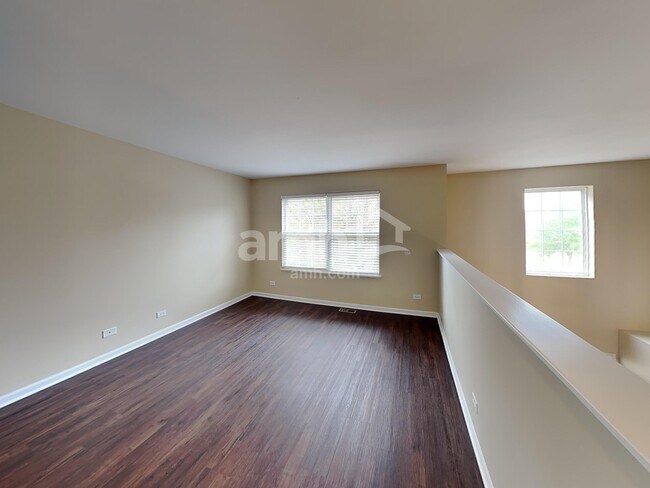 Building Photo - 2476 Deer Point Dr