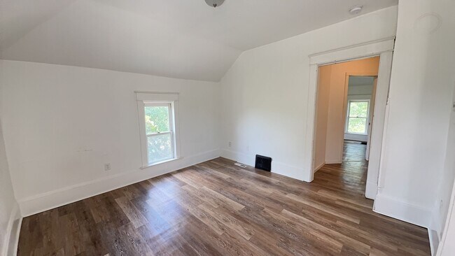 Building Photo - 540 Wausau Rd