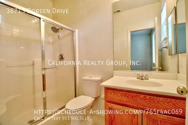Building Photo - 36713 Doreen Dr