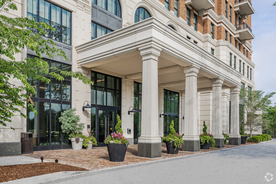 Building Entrance - The Jasper