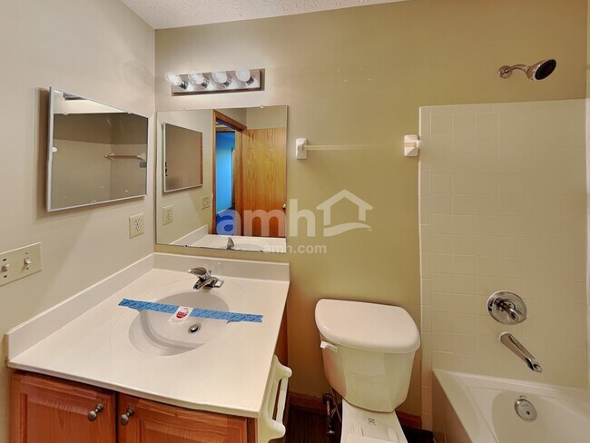 Building Photo - 7898 Antonio Ln