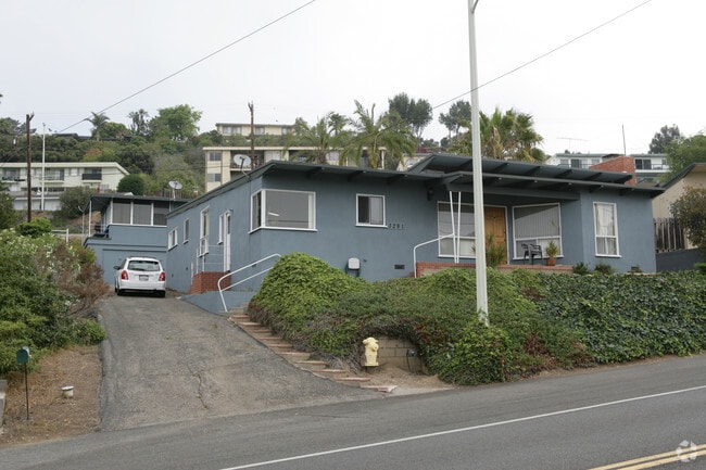 Primary Photo - 3281 Foothill Rd