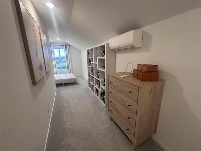 Building Photo - 1022 Robin Hl Ln