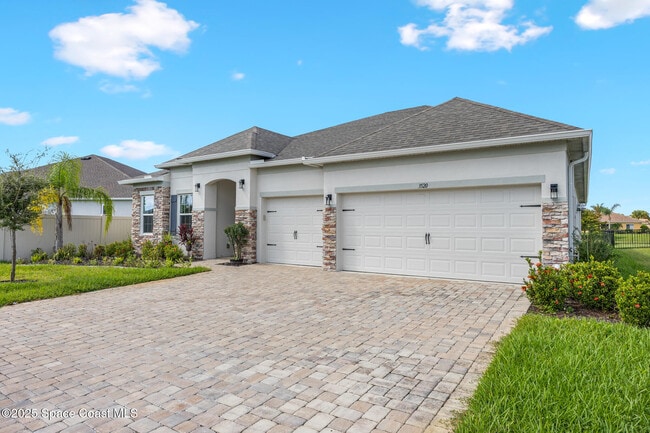 Primary Photo - 3520 Rixford Way