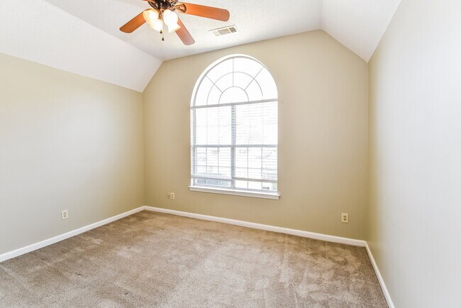 Building Photo - 6659 Whitten Pine Dr